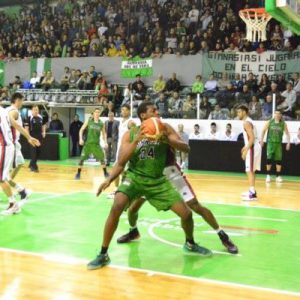 LNB: el campeón perdió el invicto en Comodoro