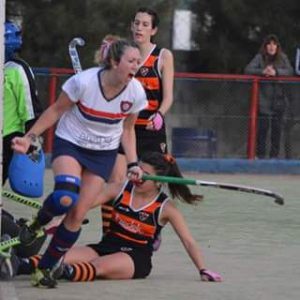 Hockey Femenino: las chicas del Ciclón alternaron triunfos y derrotas