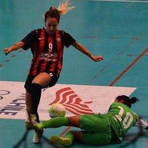 Futsal Femenino: las Santitas van por la final