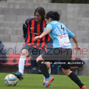 Fútbol Femenino: las Santitas vencieron a la UBA