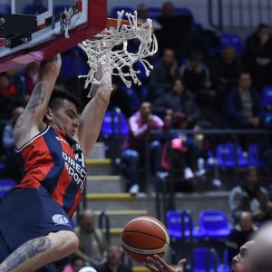 LNB: a un paso de la Final en la Conferencia Sur