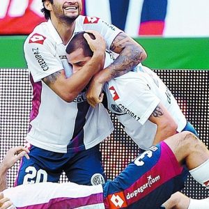 El ex delantero de San Lorenzo que anunció su retiro como futbolista profesional