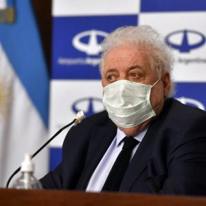 Ministro Ginés: “No estamos ni cerca de que vuelva el fútbol”