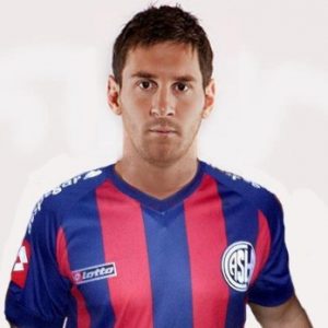 El día que Lionel Messi firmó un contrato con San Lorenzo