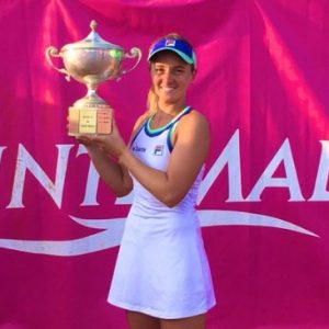 Nadia Podoroska se consagró campeona en Francia