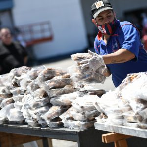 Una nueva jornada solidaria en Boedo para despedir el 2020