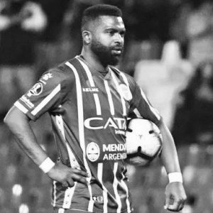 Actuales y ex San Lorenzo despiden al Morro
