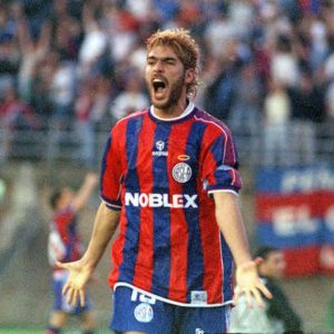 La banca de un ex San Lorenzo al ciclo Russo