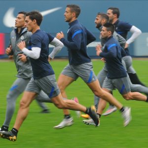 Montero sigue sin probar un once de cara al duelo con Racing