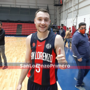 José Defelippo se metió en la historia grande de la Liga Nacional