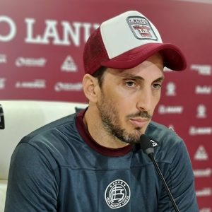 Luis Zubeldía anunció que se va de Lanús: ¿Se acerca a Boedo?