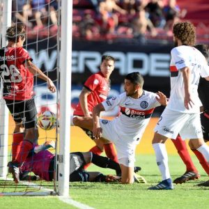 San Lorenzo – Newell’s Old Boys: hora, televisación y posibles formaciones para el partido por la Liga Profesional