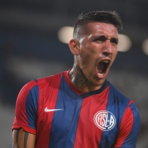 Centurión: “Soy un privilegiado de que un club como San Lorenzo quiera contar conmigo y lo voy a pagar con la piel”