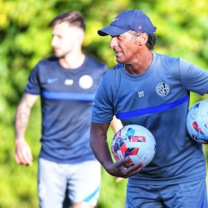 Troglio rearma el equipo para visitar a Sarmiento