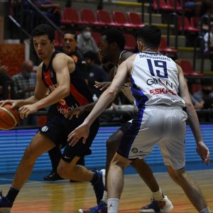 San Lorenzo no pudo ante uno de los mejores de la LNB