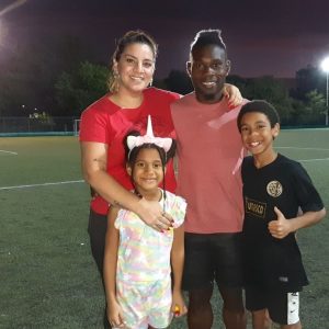 Félix Orode y el sueño cuervo de su hijo Salvador