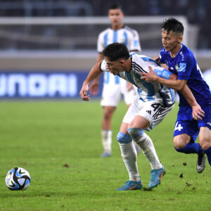 Debut mundialista con victoria para Agustín Giay