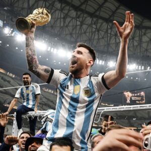 Los jugadores de San Lorenzo saludaron a Messi por su cumpleaños