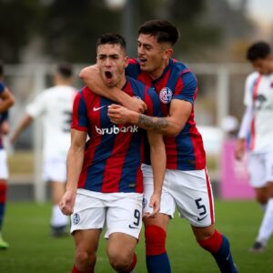 La Reserva cerró el torneo con una sonrisa