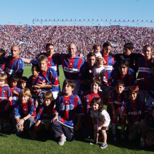 La sorprendente foto del autor del gol de la clasificación