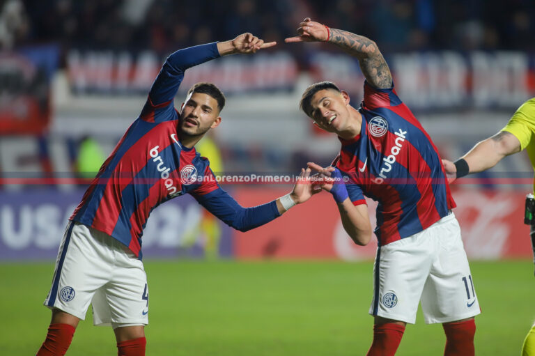 Iván Leguizamón Adam Bareiro gol San Lorenzo