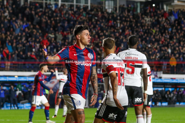 Adam Bareiro gol San Lorenzo