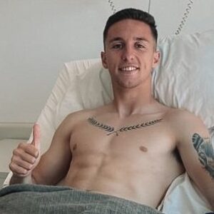 Operaron con éxito a Agustín Hausch