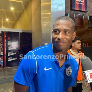 Romaña: “Decidí quedarme en San Lorenzo porque me enamoró la gente”