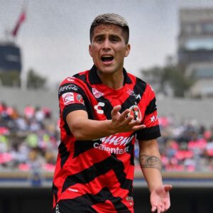 La lista de atacantes suma un nombre más