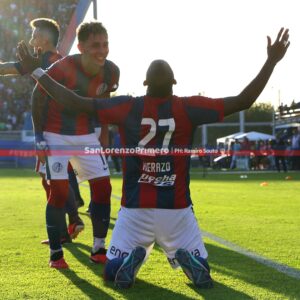 Un ex San Lorenzo envuelto en un escándalo en la Supercopa de Uruguay