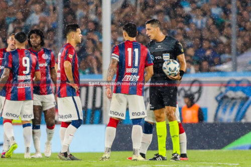 Árbitro designado para los octavos de final