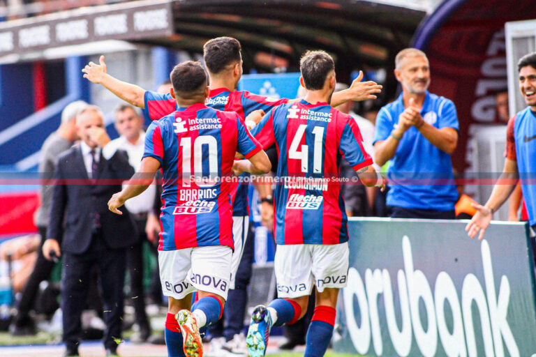 Cristian Ferreira Iván Leguizamón Nahuel Barrios gol