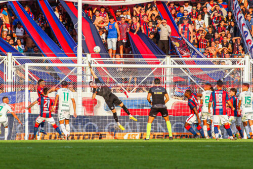 Uno de los arqueros de San Lorenzo a punto de quedar libre