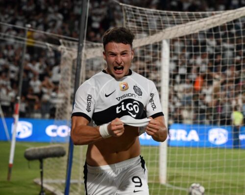Facundo Bruera muy cerca de Olimpia