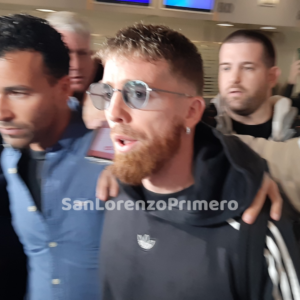 Iker Muniain ya está en Argentina para firmar con San Lorenzo