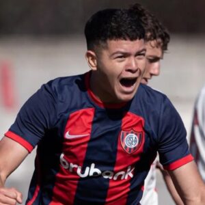 ¿Cómo fue el debut de Fabricio López con la camiseta de San Lorenzo?