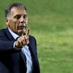 El dato que une a Russo con la última derrota de Deportivo Riestra como local