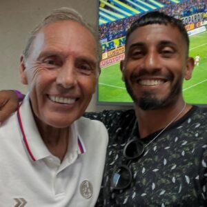 El ex San Lorenzo que pasó a saludar a Russo