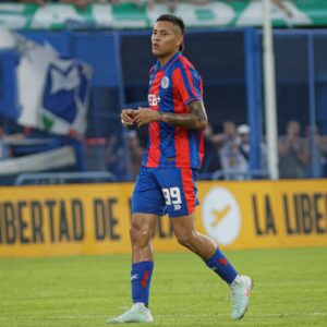 El colombiano Peralta y su debut en San Lorenzo