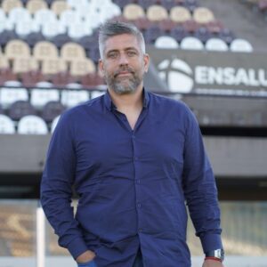 El presidente de un club, con derecho de admisión por su comportamiento en la cancha de San Lorenzo