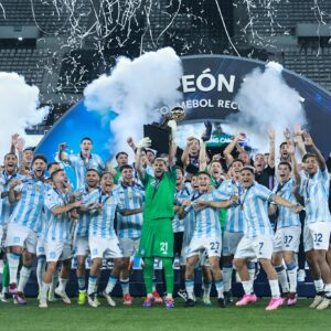 ¿Cómo llega Racing para visitar a San Lorenzo en el Nuevo Gasómetro?