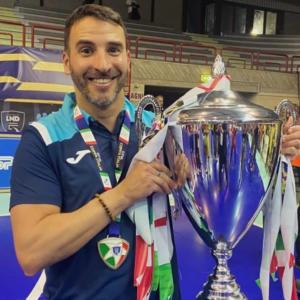 El ex entrenador del Futsal de San Lorenzo campeón en Europa