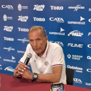 Russo analizó el partido, valoró la intensidad del equipo y habló de las polémicas