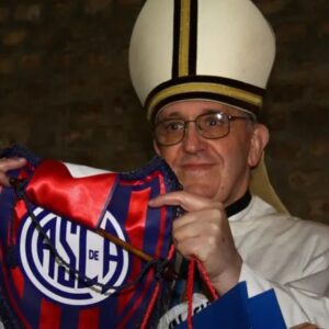 El mensaje de San Lorenzo por la muerte del Papa Francisco