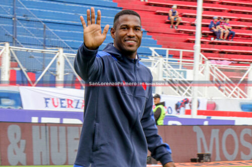 Johan Romaña y una visita muy especial al club El Frontón