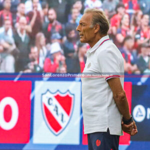 Miguel Ángel Russo probó el equipo para recibir a Rosario Central