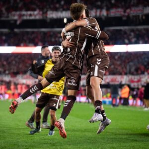 ¿Cómo llega Platense para visitar a San Lorenzo en la semifinal?