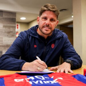 Ayude asumió en San Lorenzo: “Muy feliz por la oportunidad y este desafío en mi carrera”