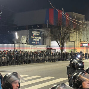 Hinchas de San Lorenzo se manifestaron en Boedo contra la dirigencia