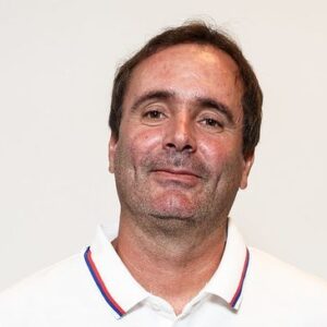 A la espera del DT, la Reserva ya tiene entrenador para los playoff